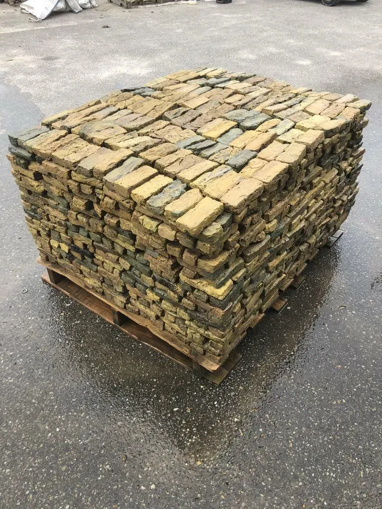 Antike IJsselziegel für Pflasterarbeiten