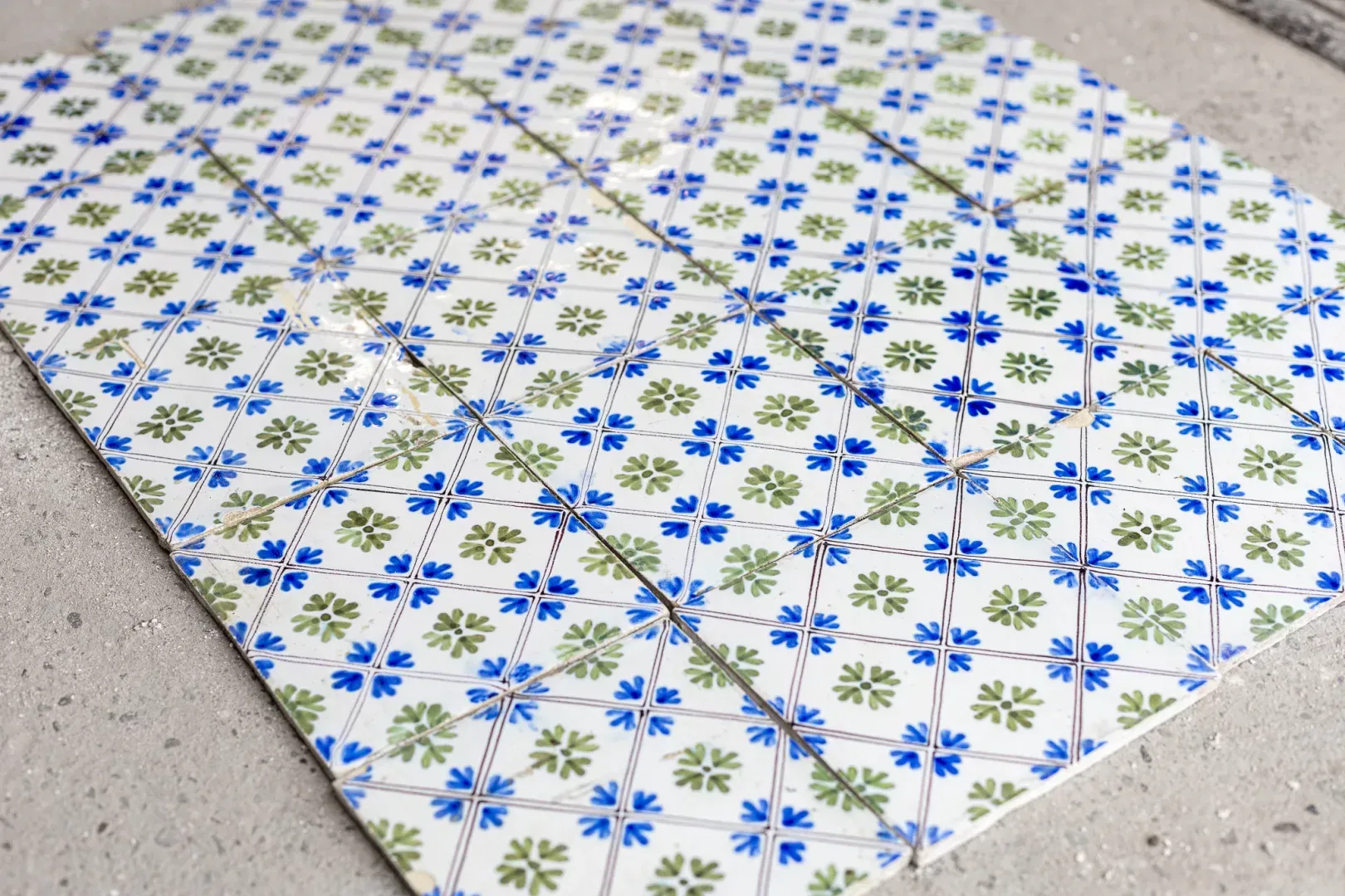 Antieke Wandtegels 13x13 Met Bloemschildering