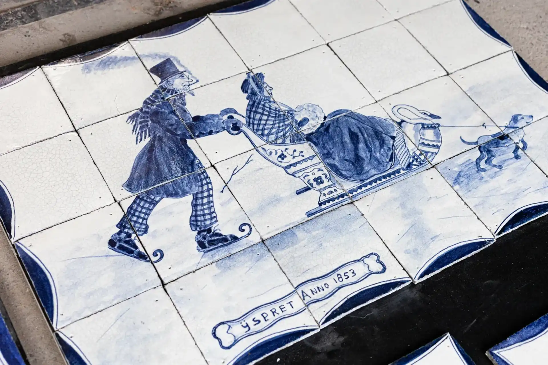 Oud Tegeltableau Met Bakpuntjes