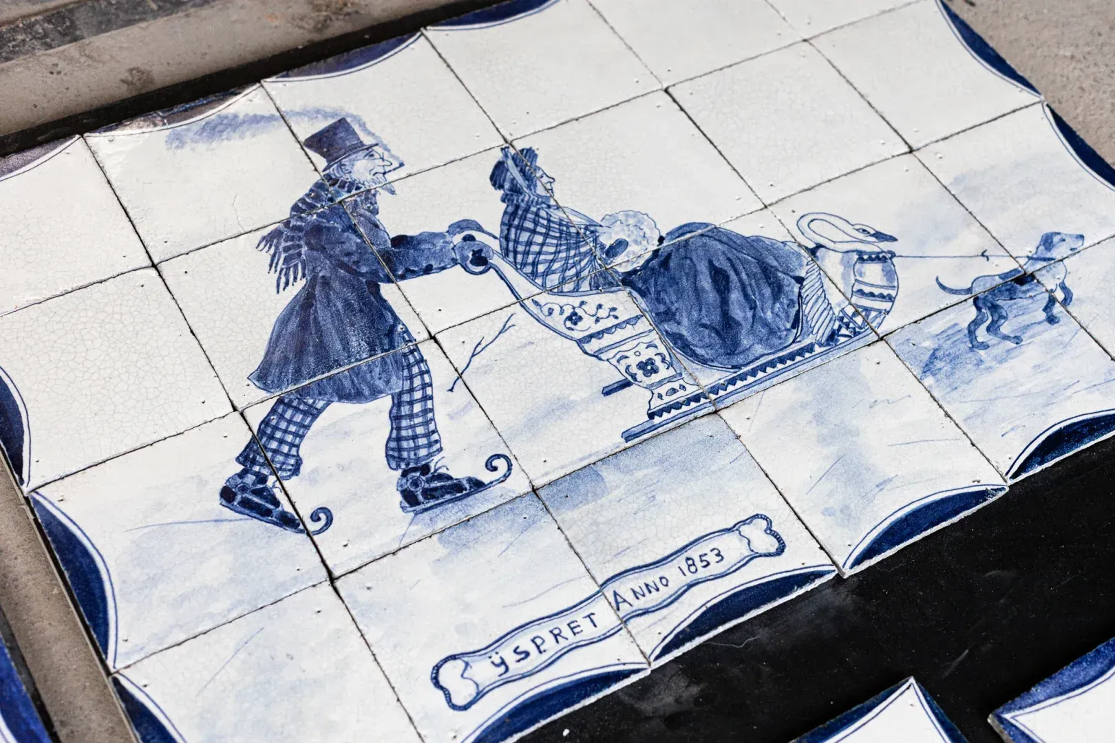 Oud Tegeltableau Met Bakpuntjes