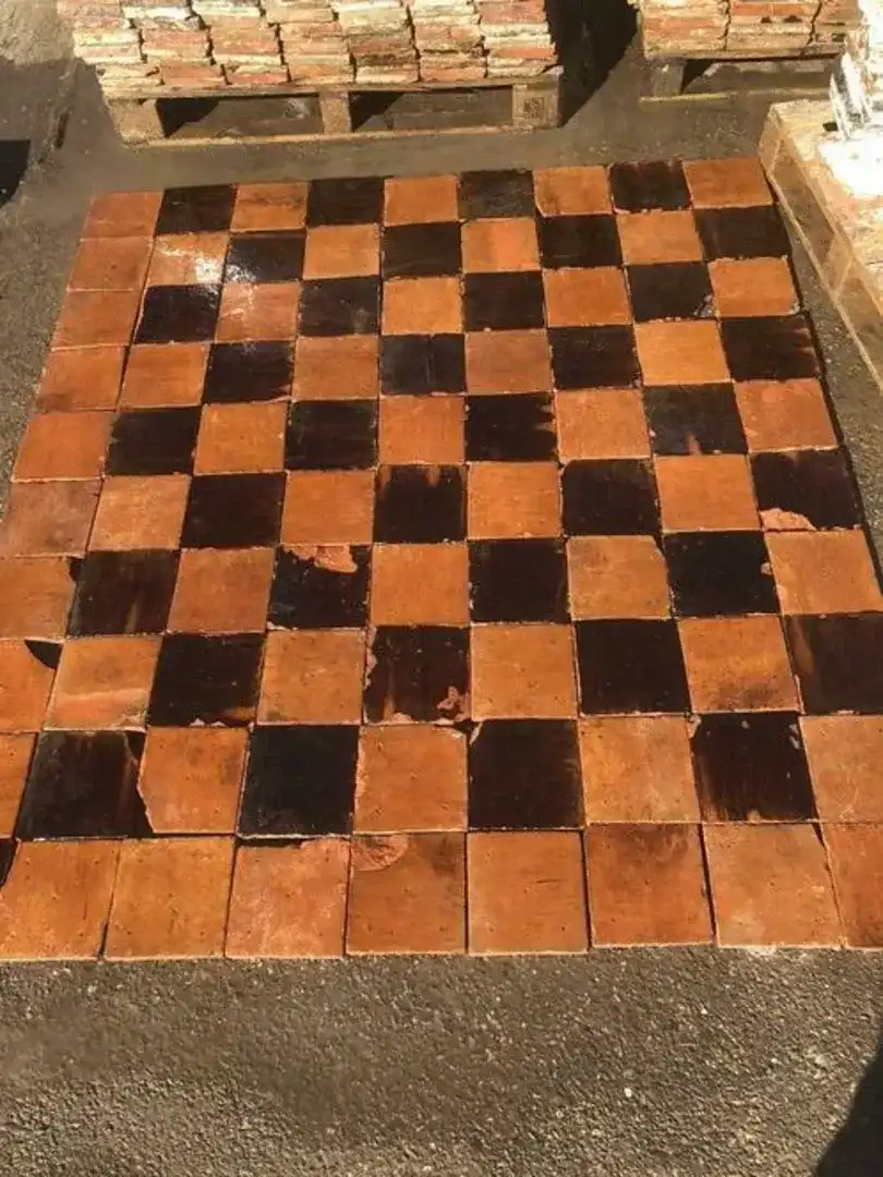 Oude Handvorm Plavuizen Glazuur