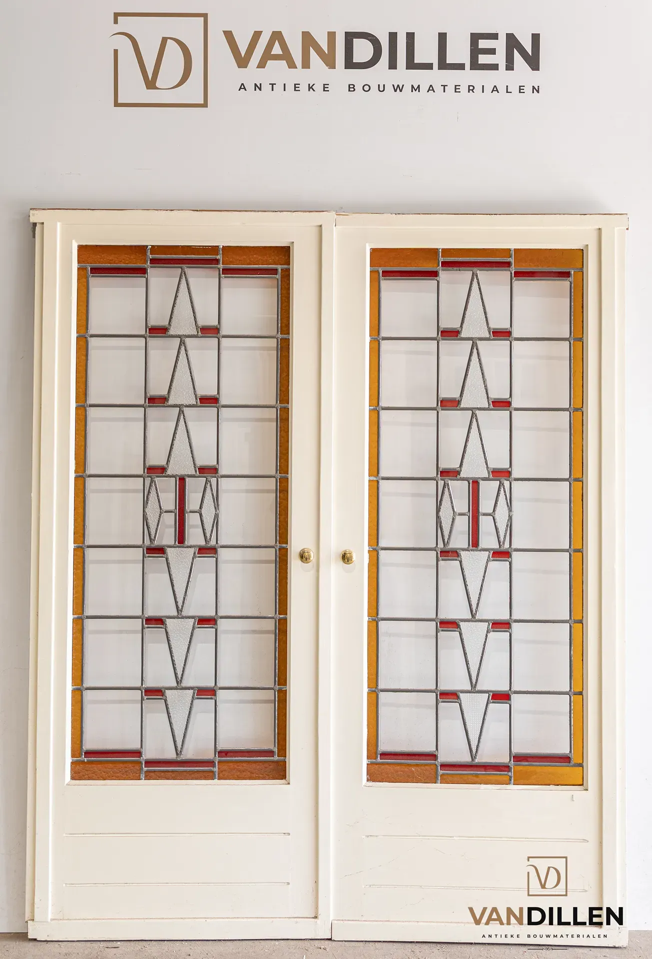 Antieke schuifdeuren met glas in lood motieven art deco jugendstil