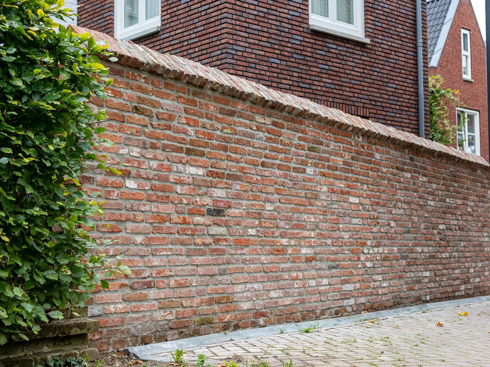 Authentic facing bricks in South Holland
