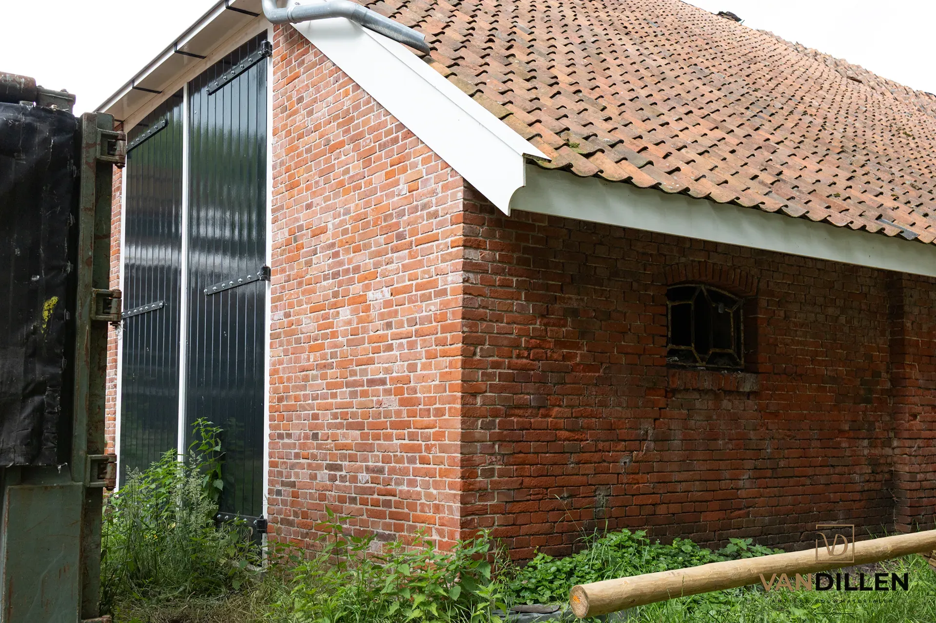 Briques lisses anciennes de Groningen pour restauration a Slochteren