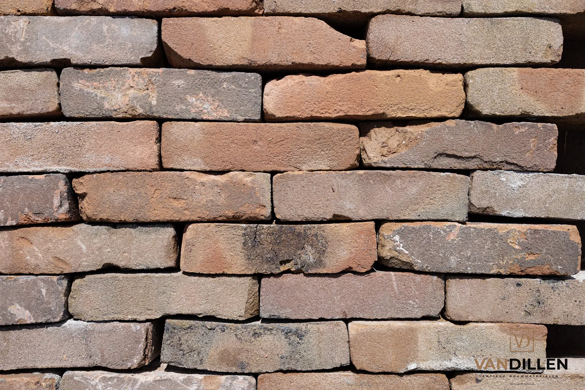 Brons bruine oude vormbak stenen