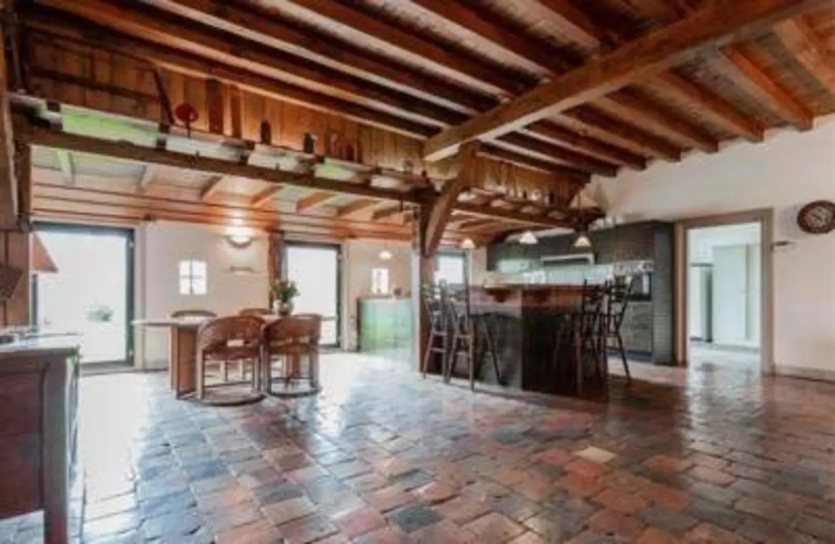 Comment poser des carreaux de sol anciens?