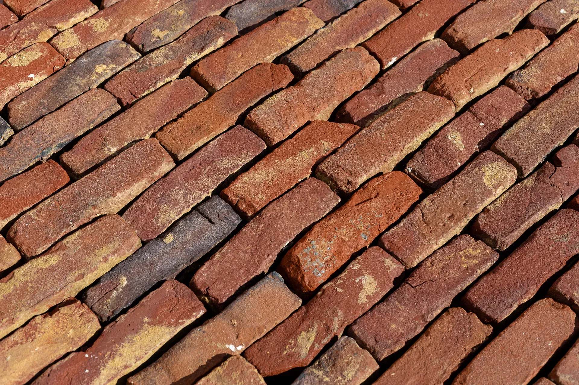 Bricks cleaned of mortar, available online