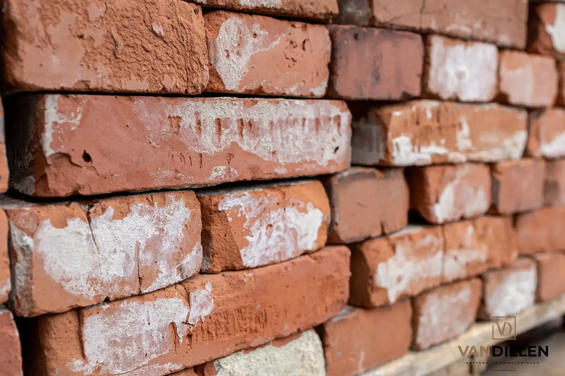 Gebikte Stenen Boerderij Groningen