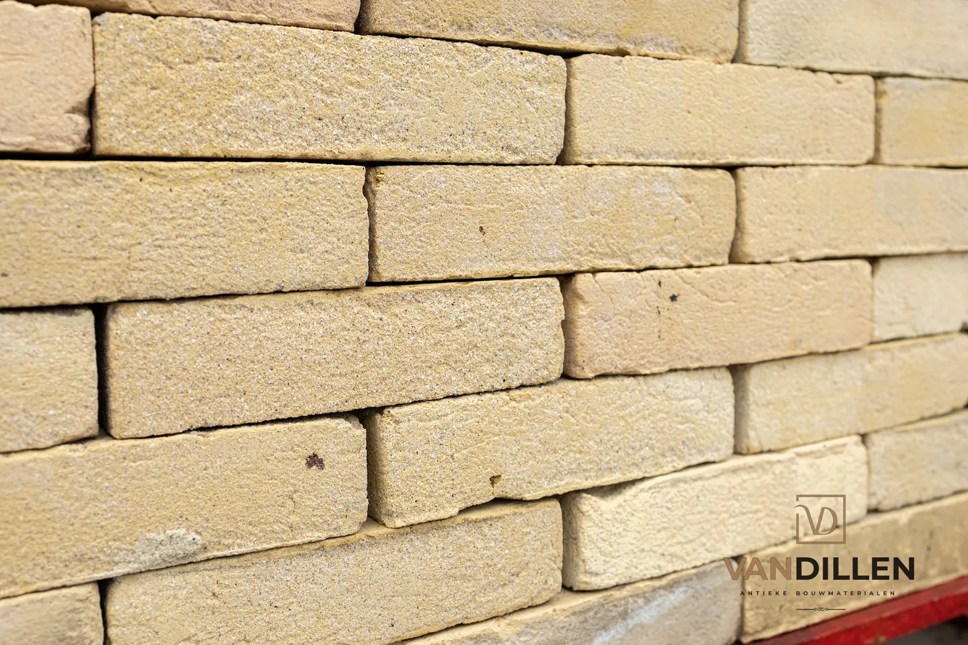 Reclaimed yellow bricks, 21 x 5 cm