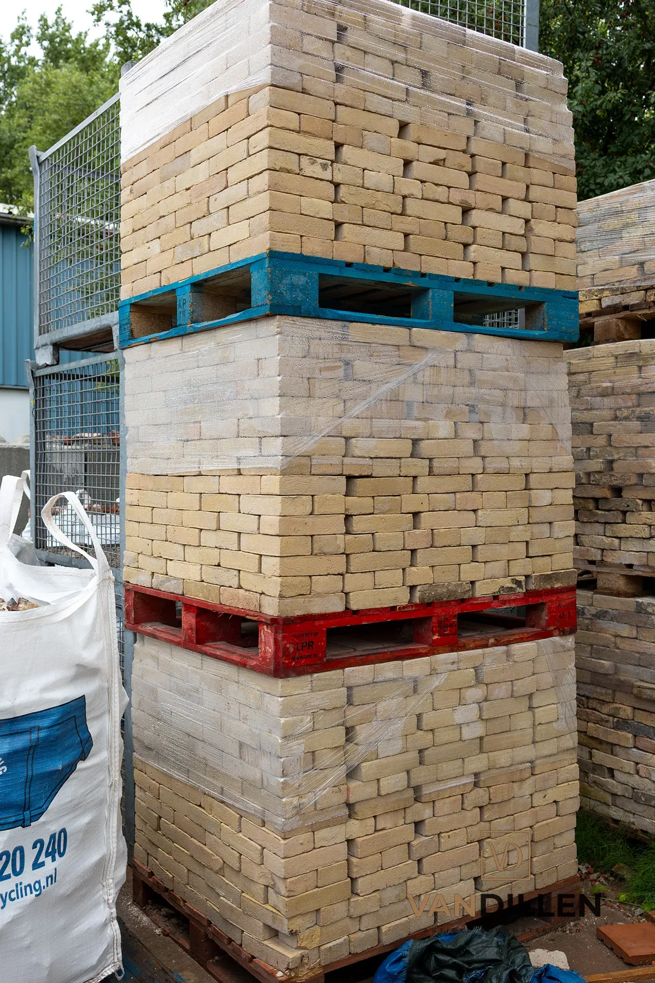 Yellow moulded bricks