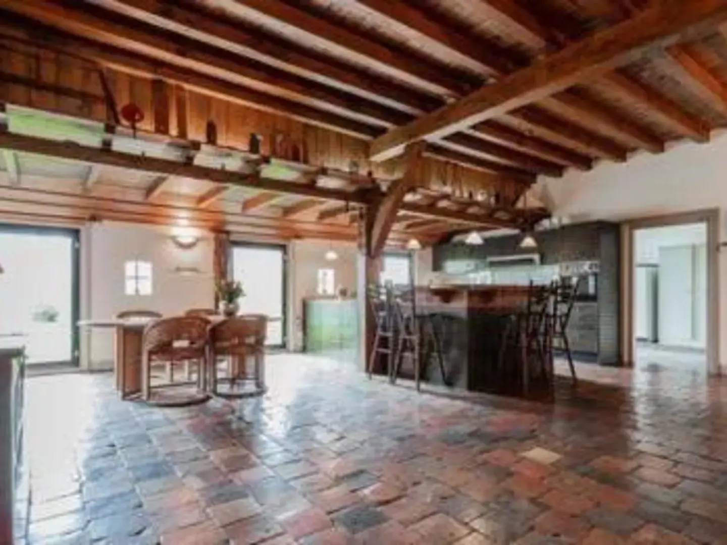 Laying antique floor tiles: a complete step-by-step guide