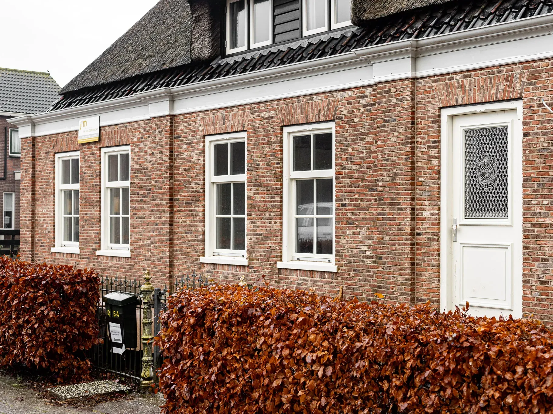 Alte rote Handformziegel