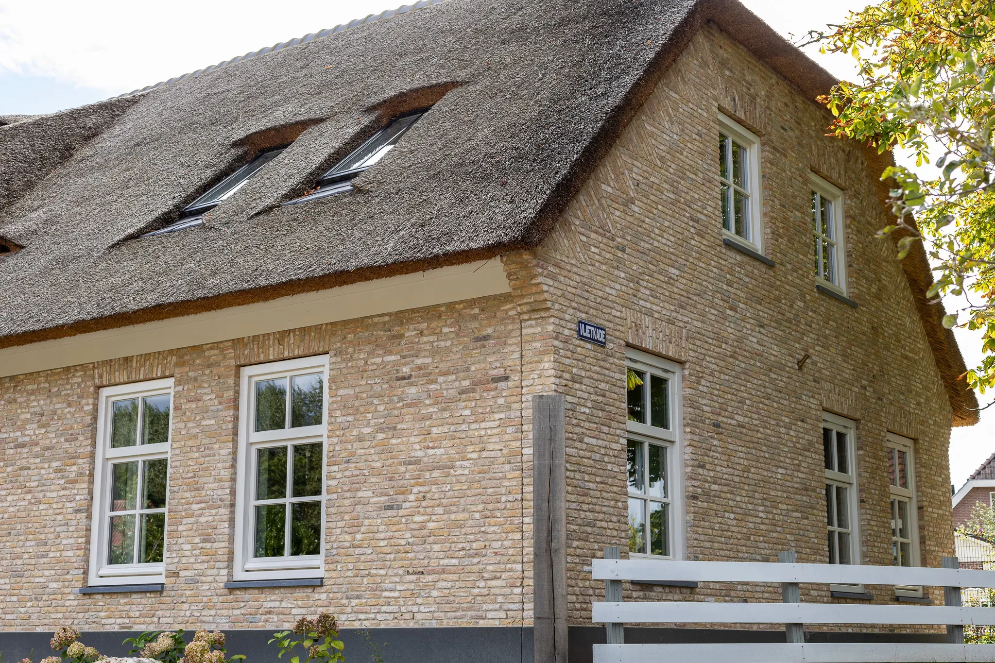 Handvorm ijsselstenen in Zevenhuizen 1