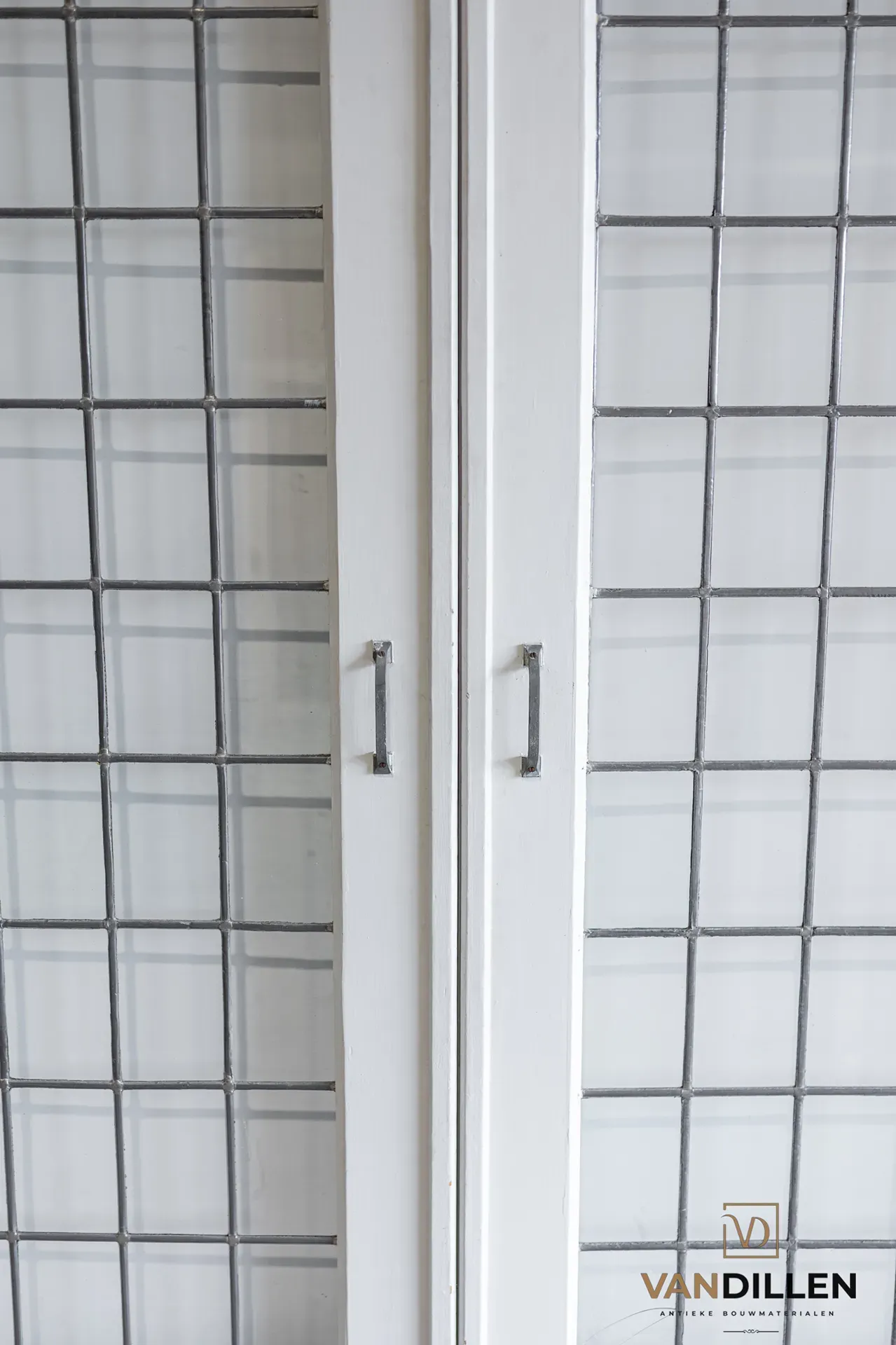 Nr 112 Oudewetse Ensuite Schuifdeuren Handgrepen