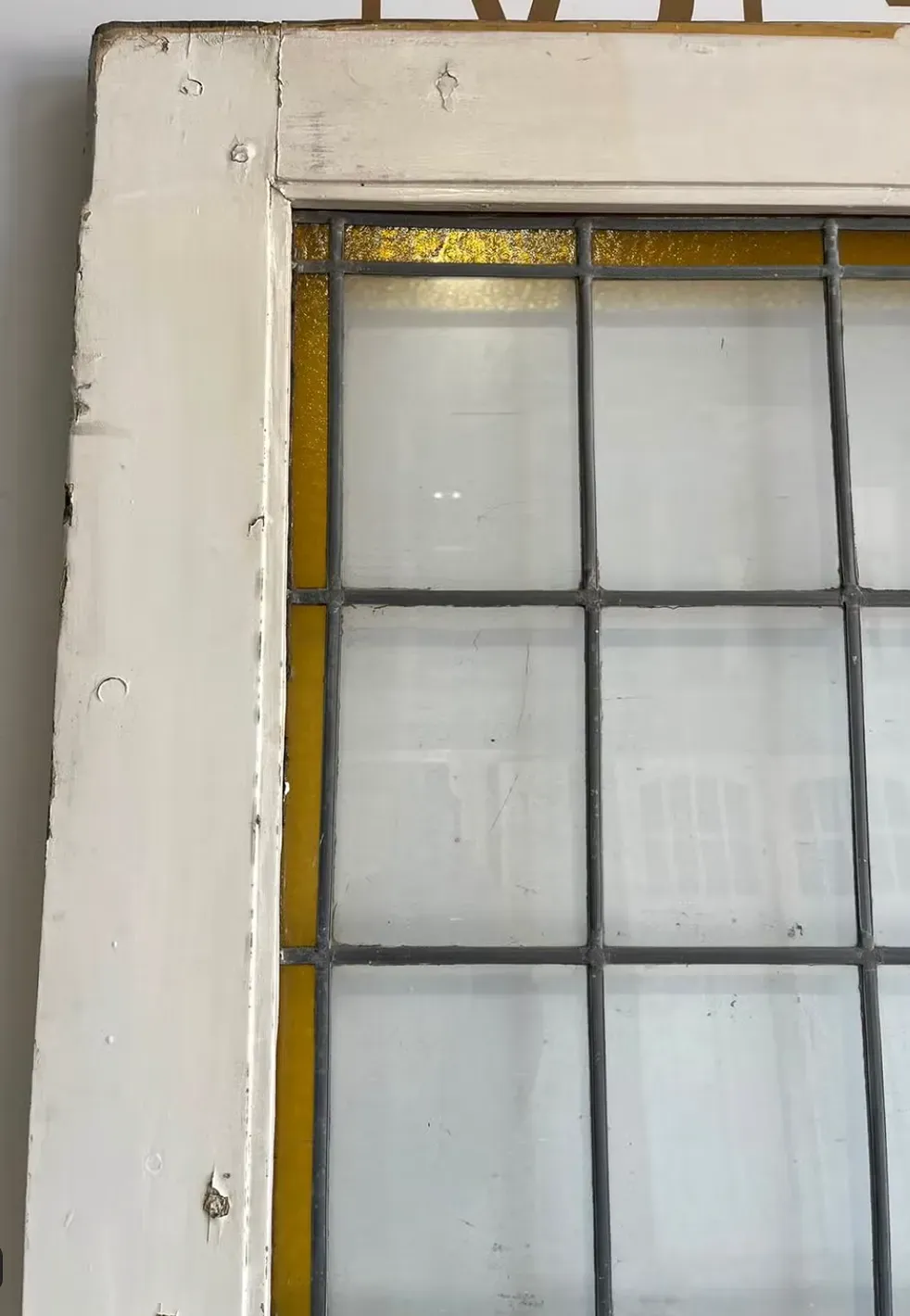 Nr 121 set hoge antieke ensuite met glas in lood