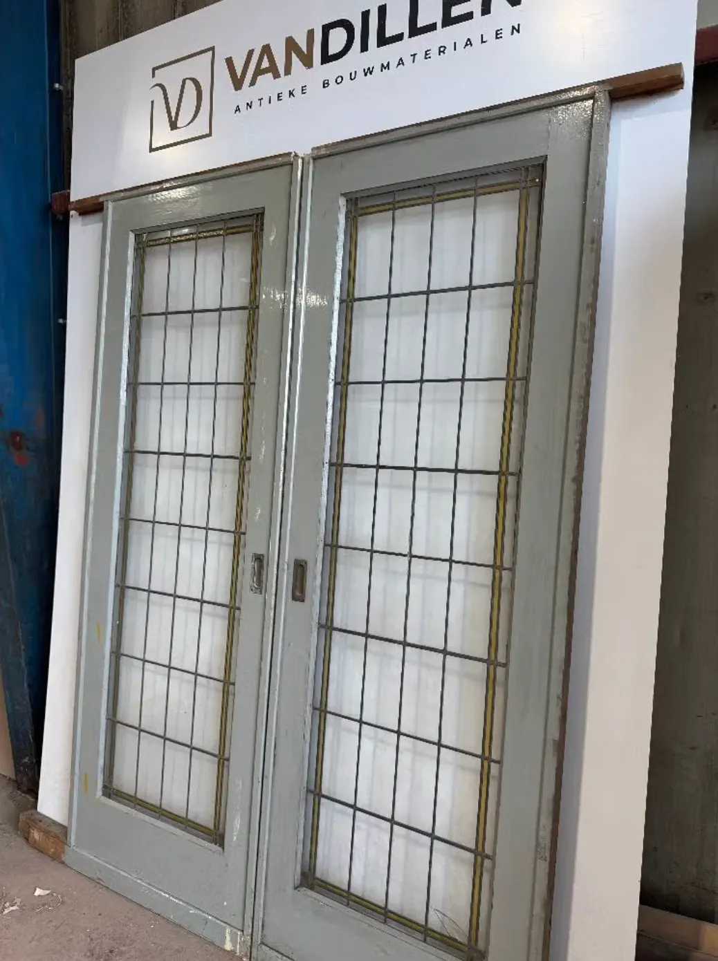 Nr 139; Antieke ensuite schuifdeuren met glas in lood