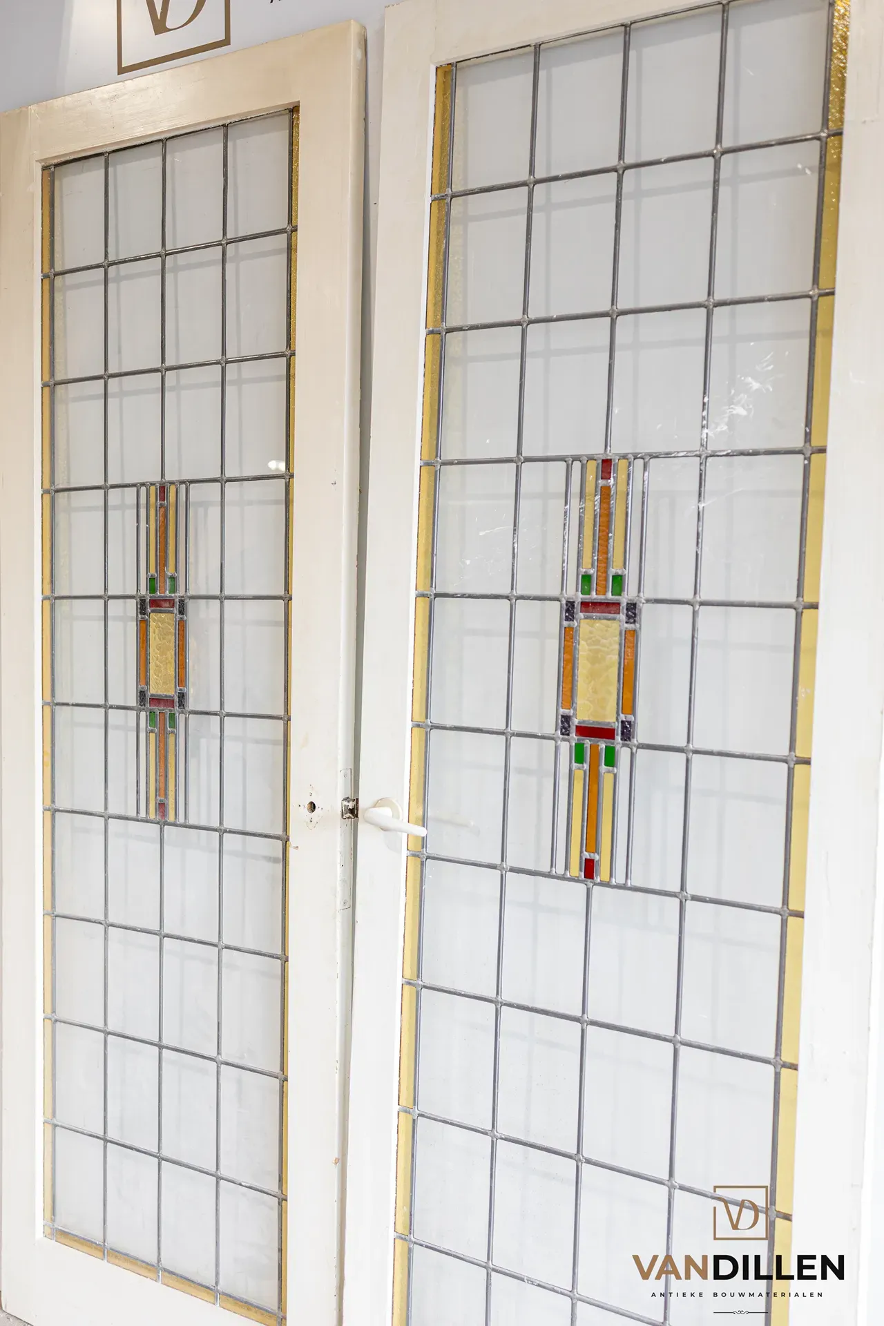 Nr 146; Unieke hoge set kast/vouw deuren met art deco