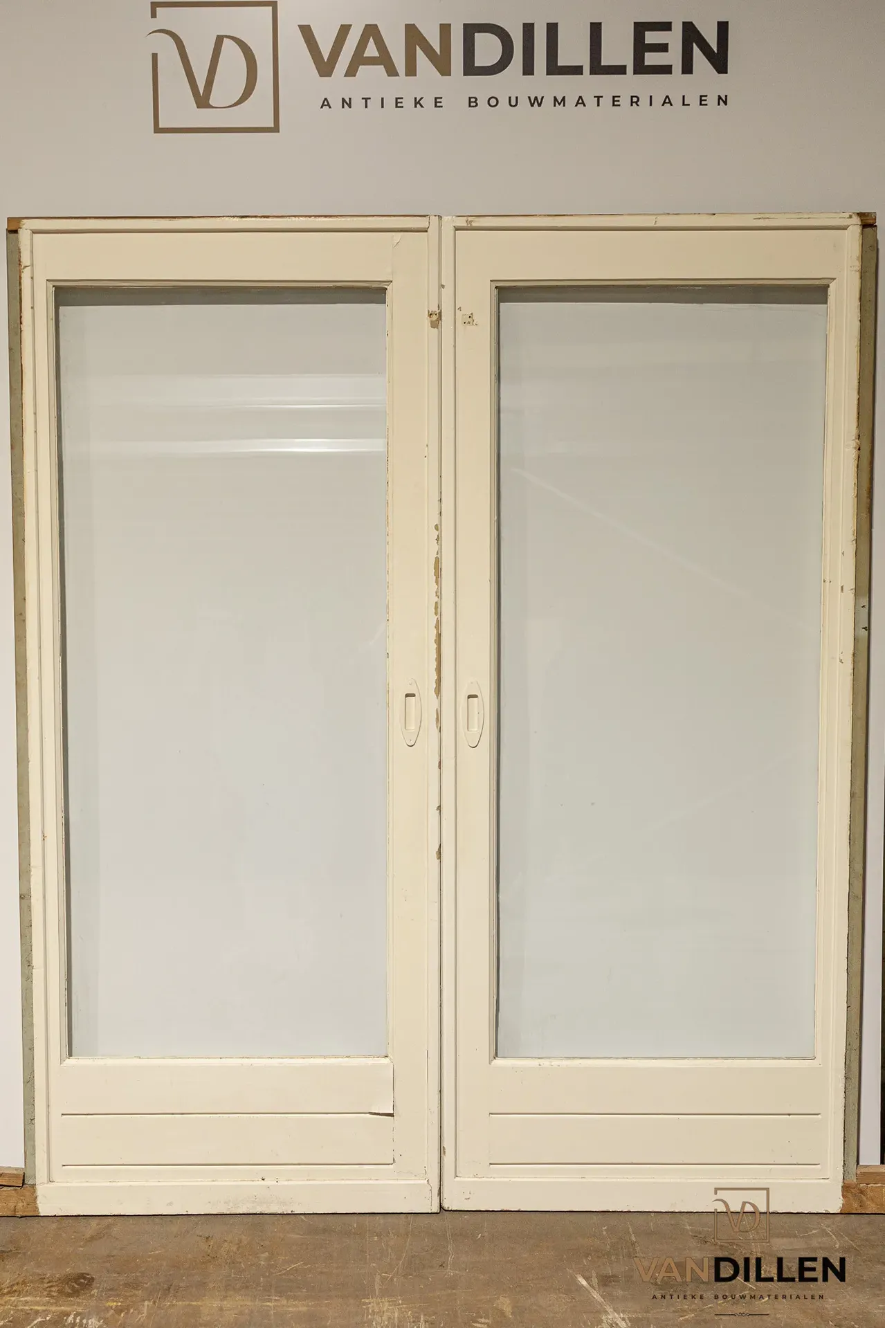 N° 20, portes coulissantes anciennes, hauteur 212,5