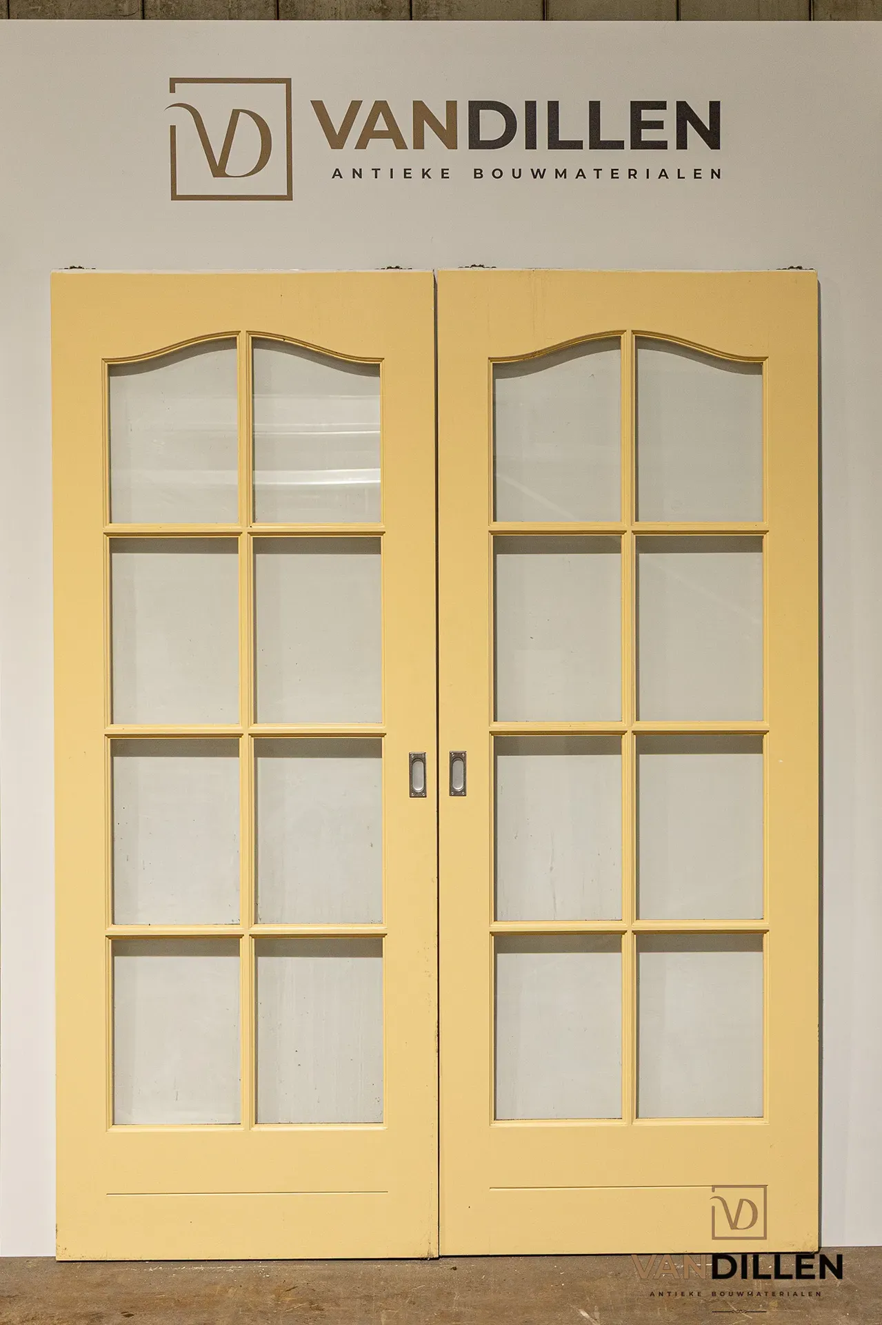 Nr 35 Oude Gele Schuifdeuren Met Glas Kopen
