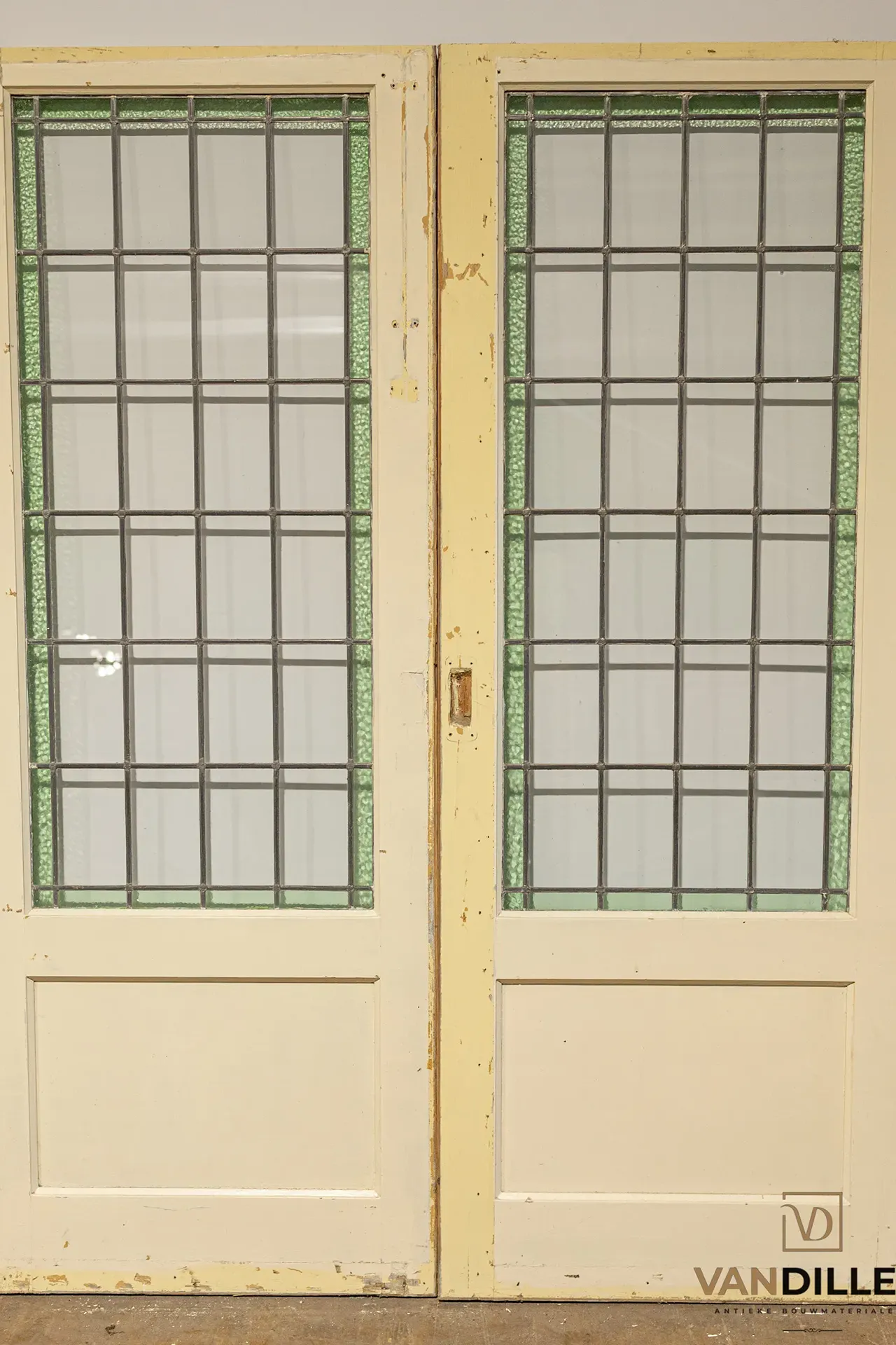 N° 50, portes anciennes