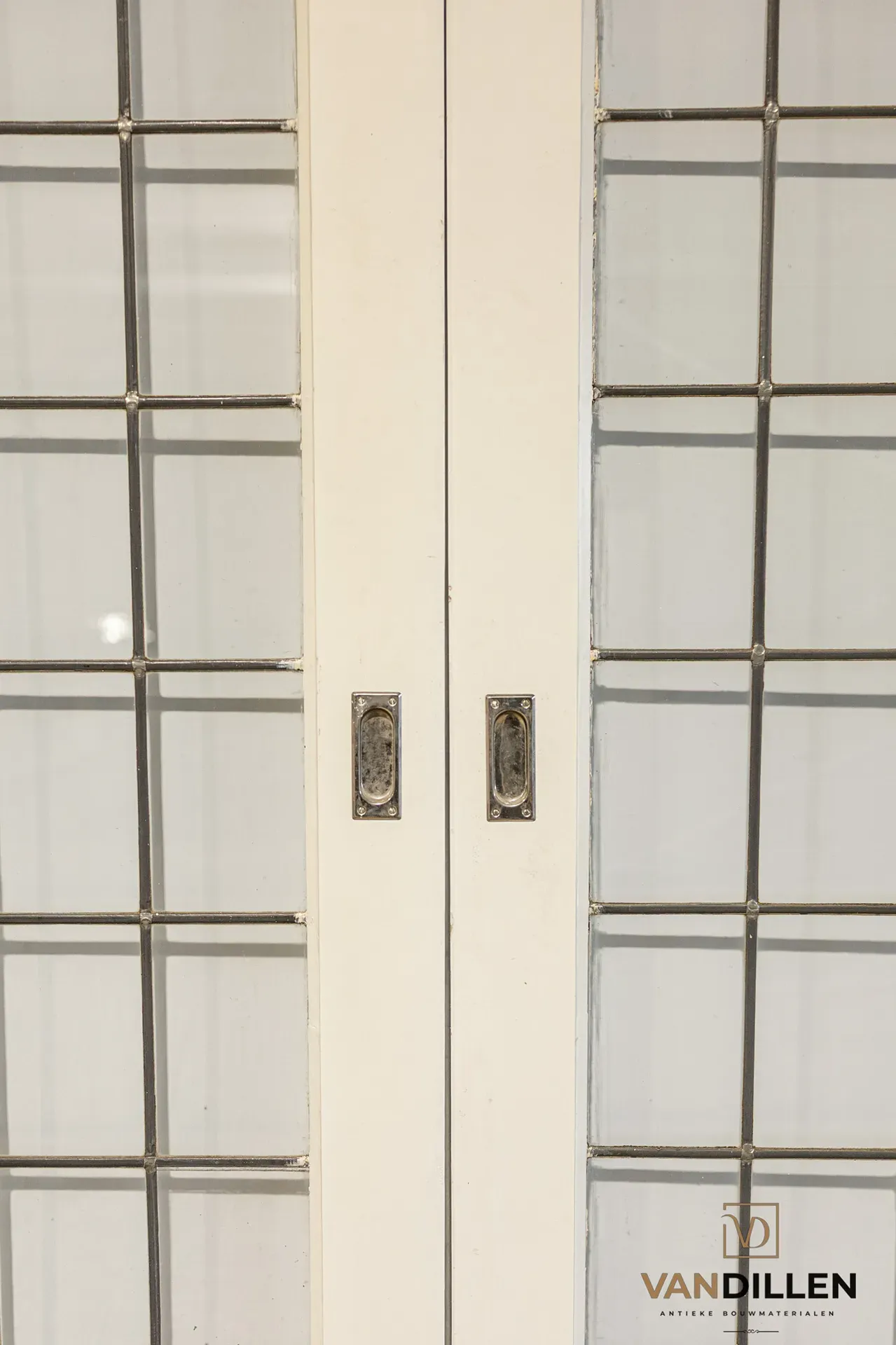 N° 73, portes anciennes de séparation intérieure avec vitraux