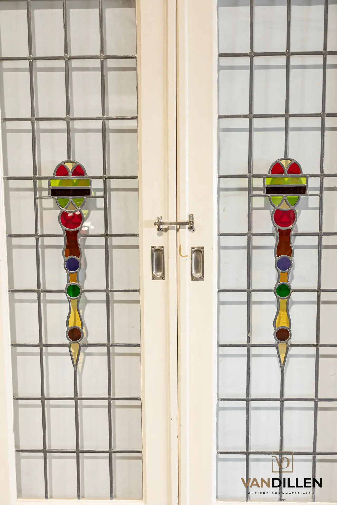 Nr. 79 antike Türen mit farbigem Art-déco-Bleiglas
