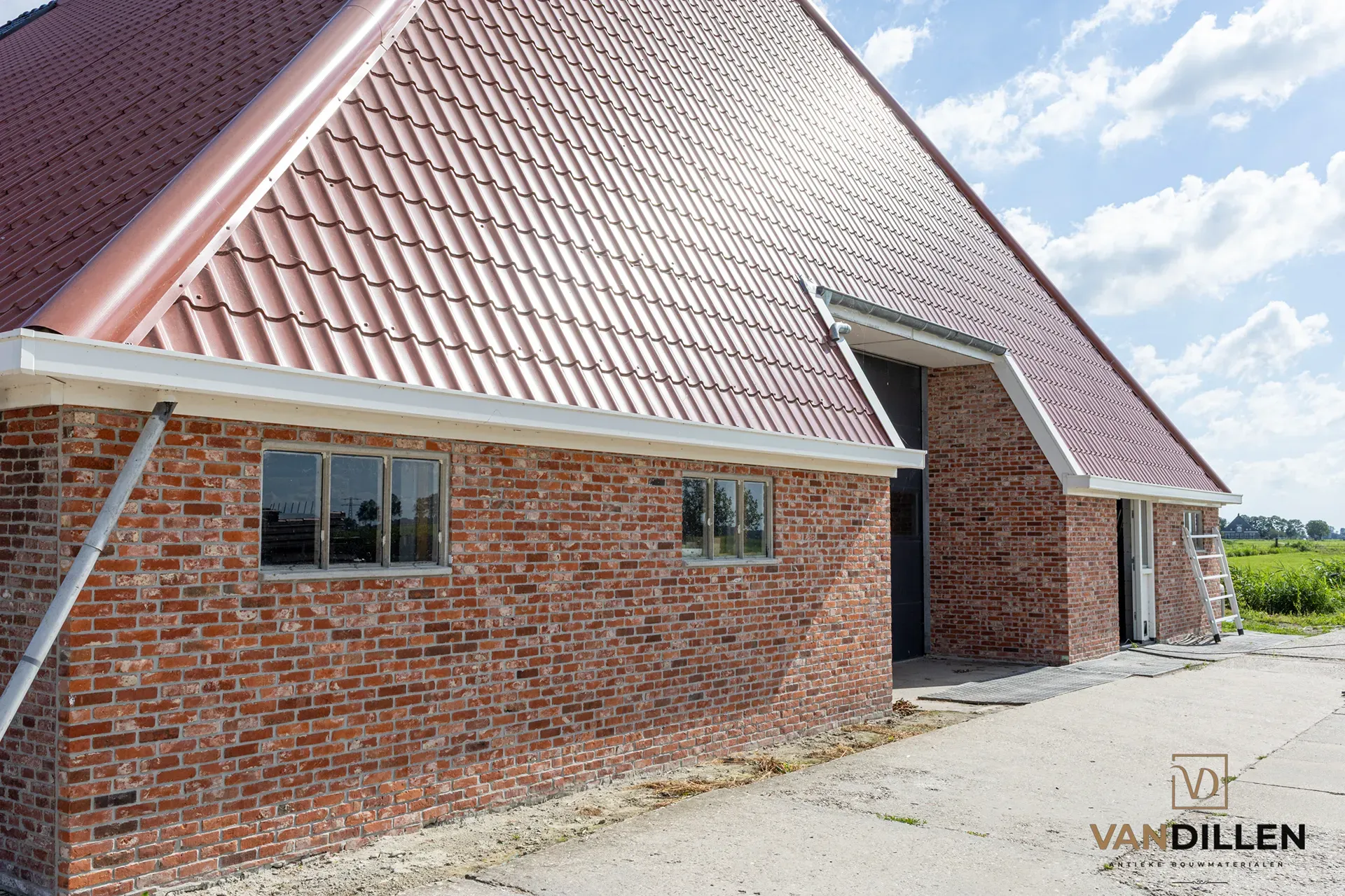 Old red moulded bricks with lime tones in Nijland