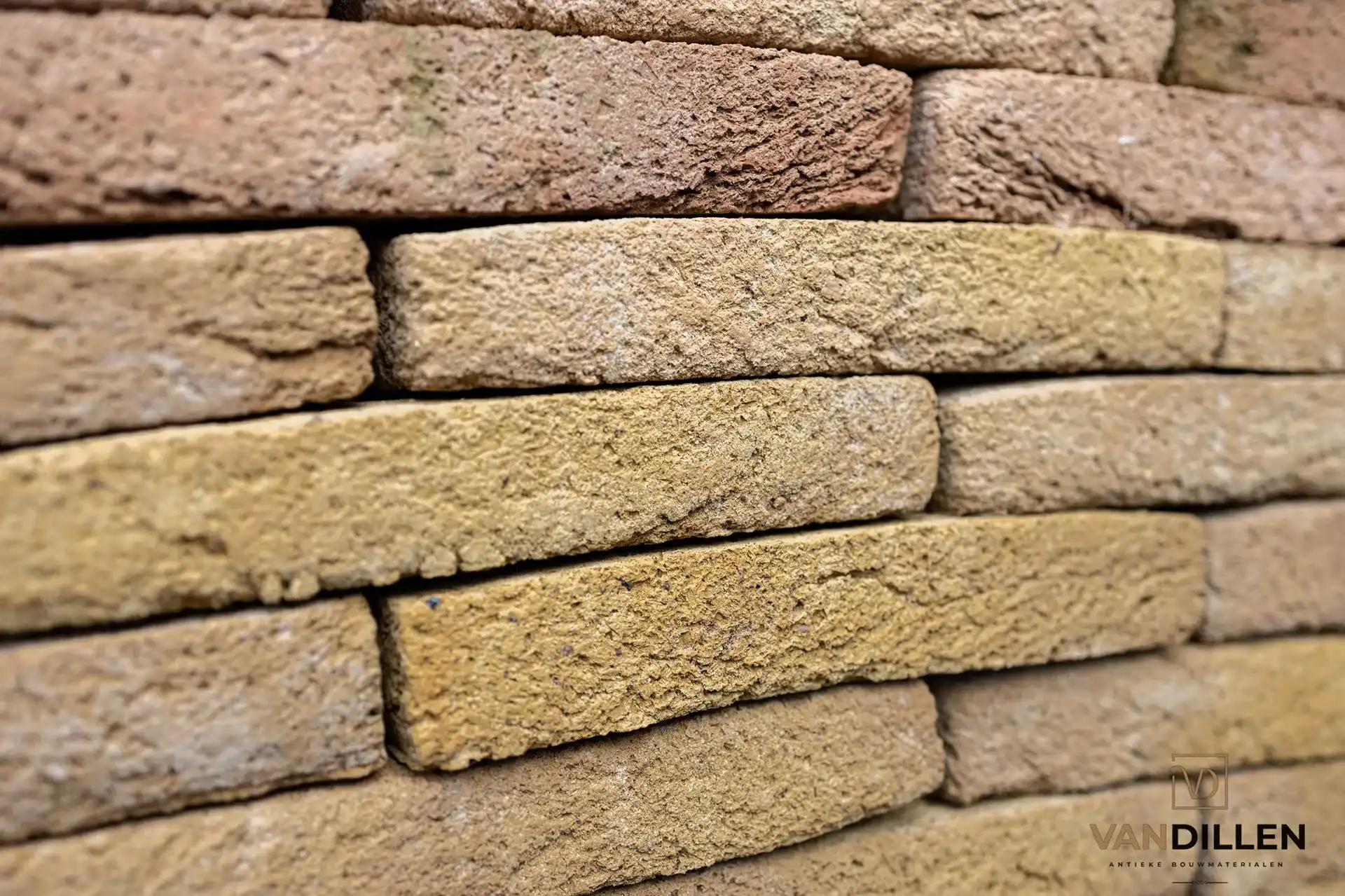 Oude Gele Metselstenen 23cm