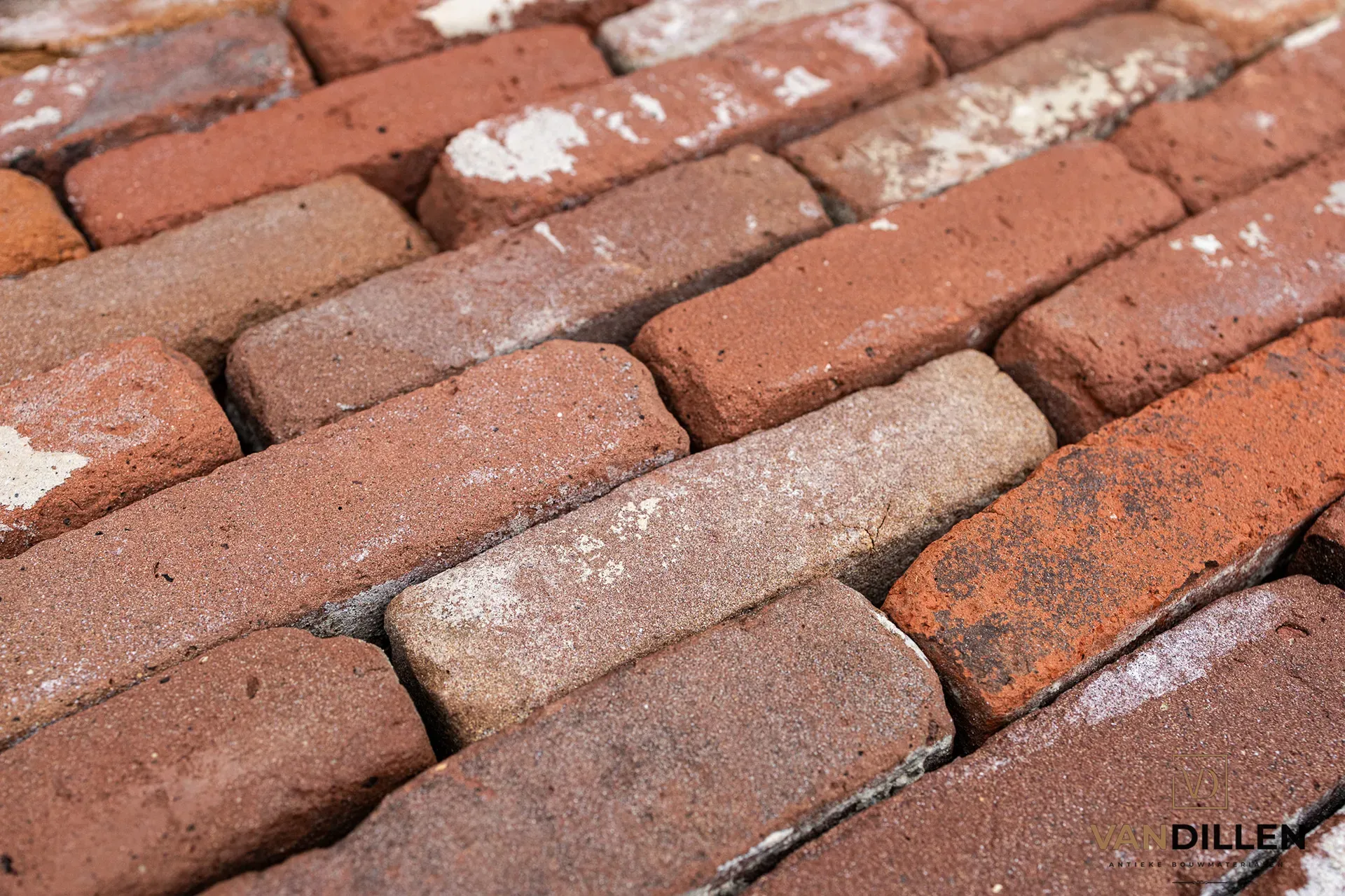 Oude Gevelstenen Voor Nieuwbouw