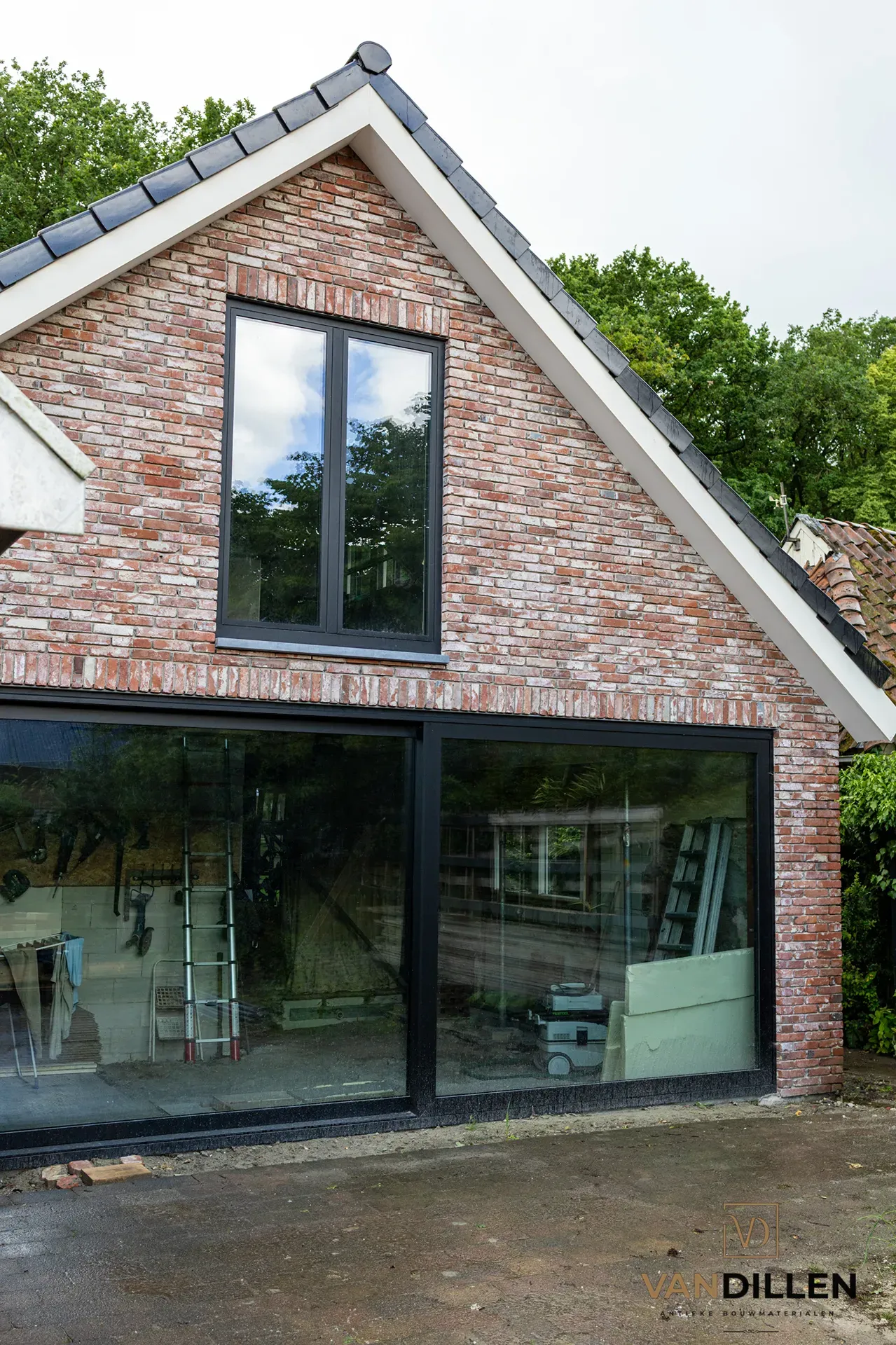 Oude gladde Groninger steen in Zuidlaren