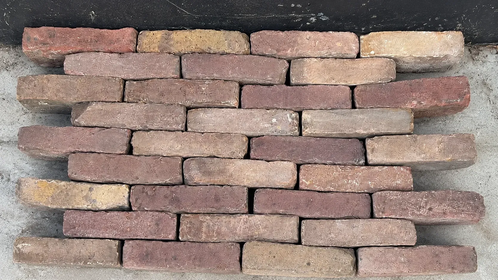 Oude hard gebakken Hollandse waaltjes, Circa 20 × 5 cm