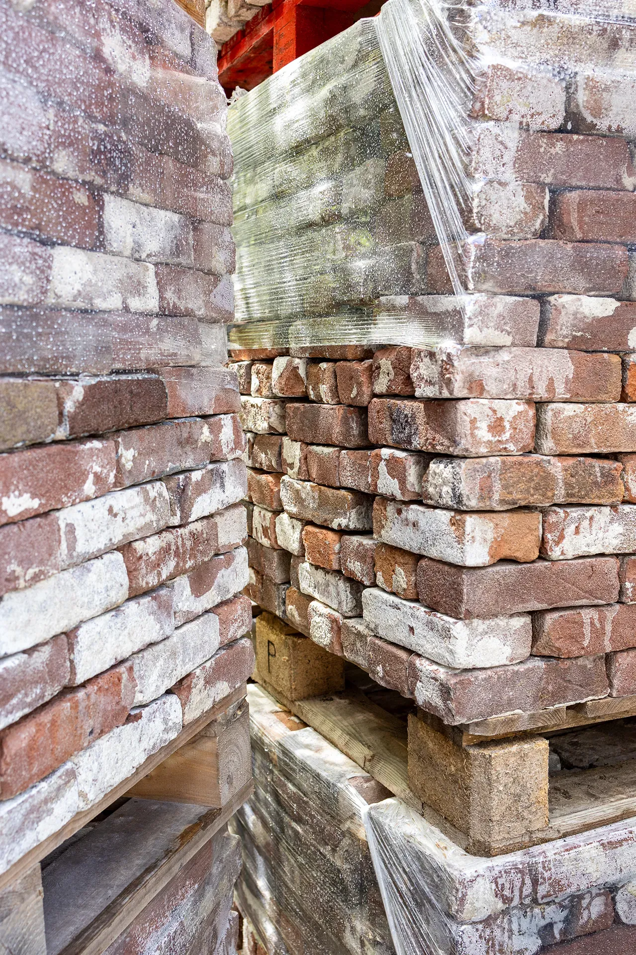 Dark bricks from the 1920s
