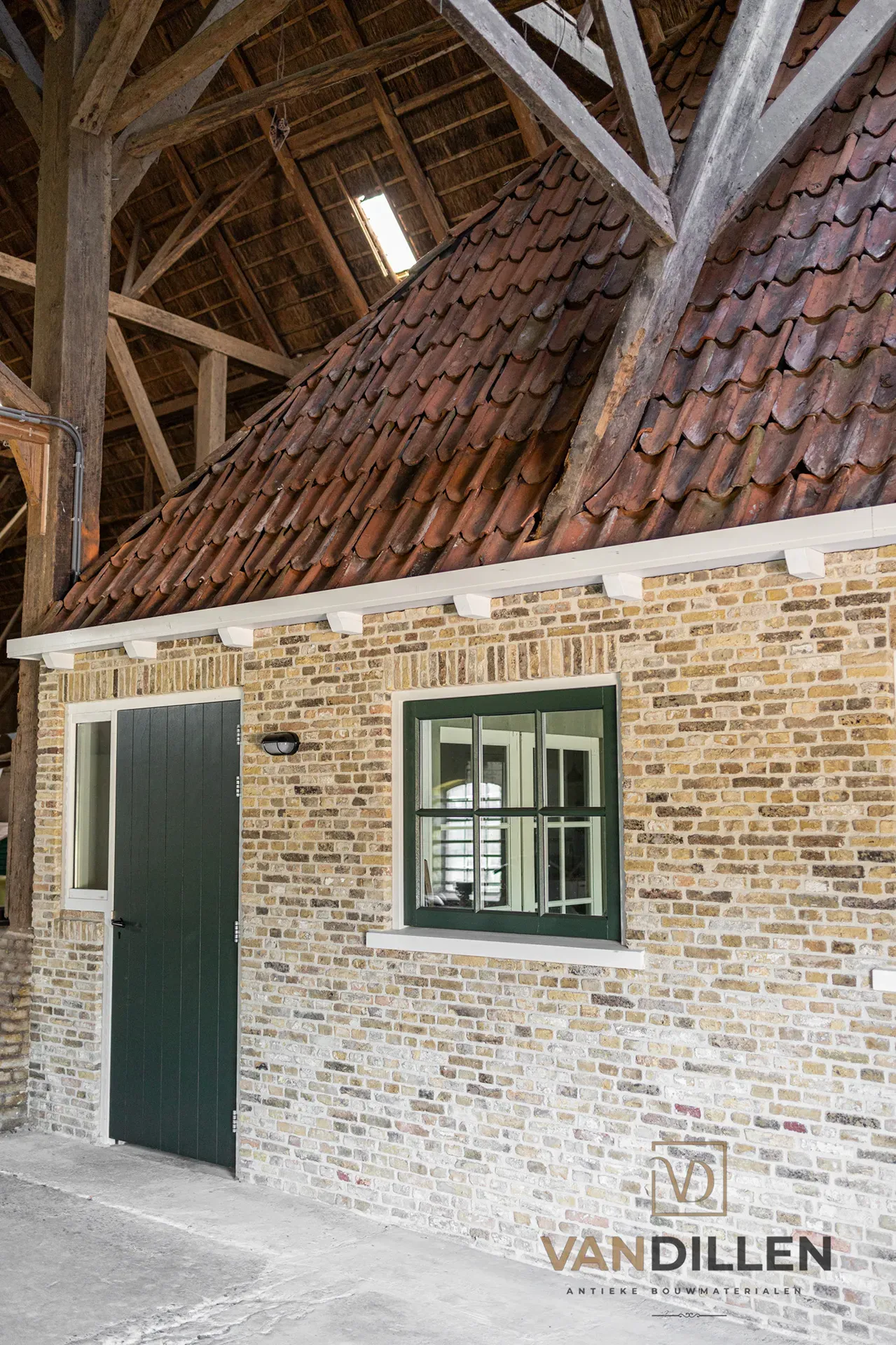 Oude Muur Herstellen Met Geeltjes