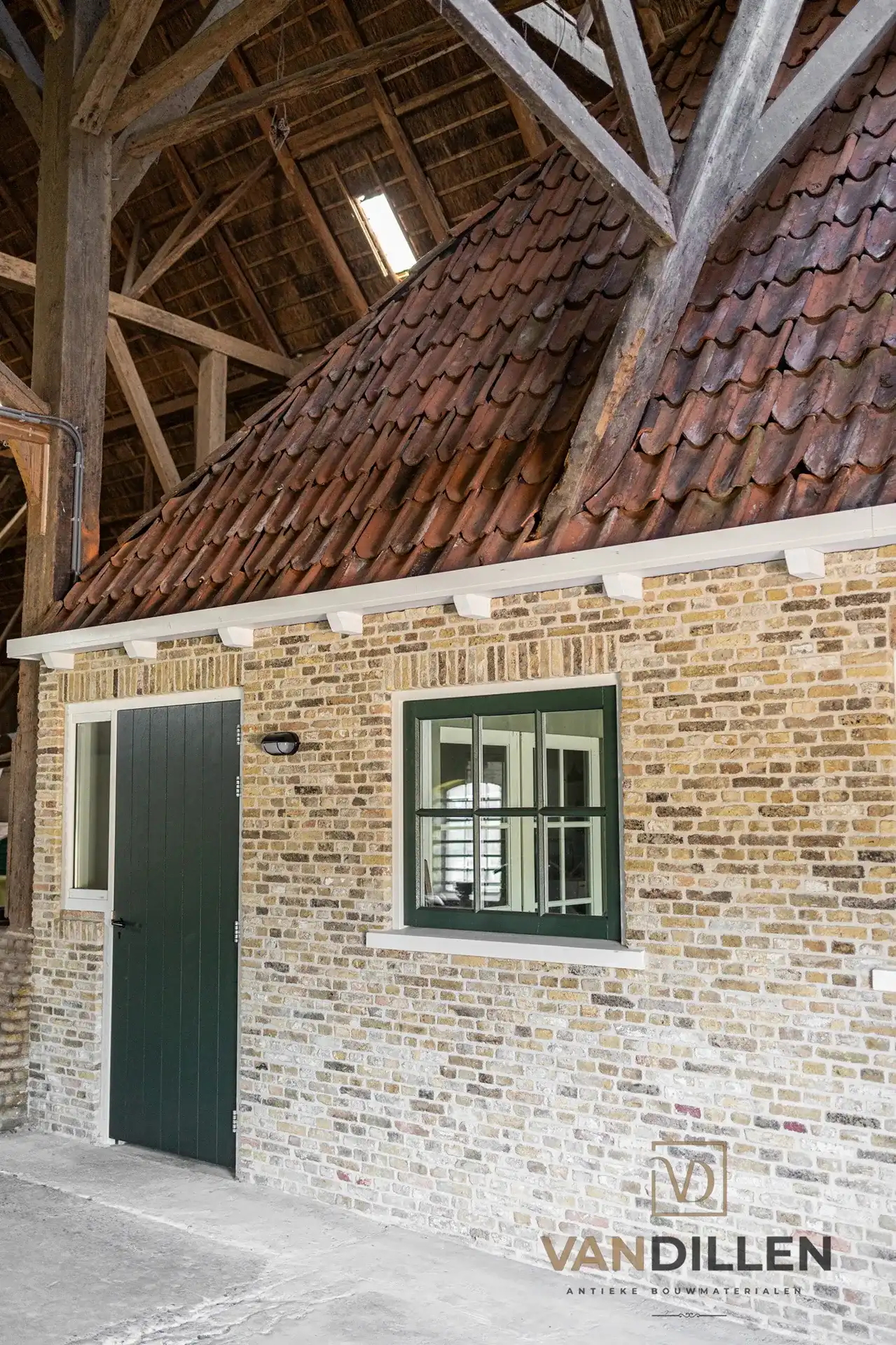Oude Muur Herstellen Met Geeltjes