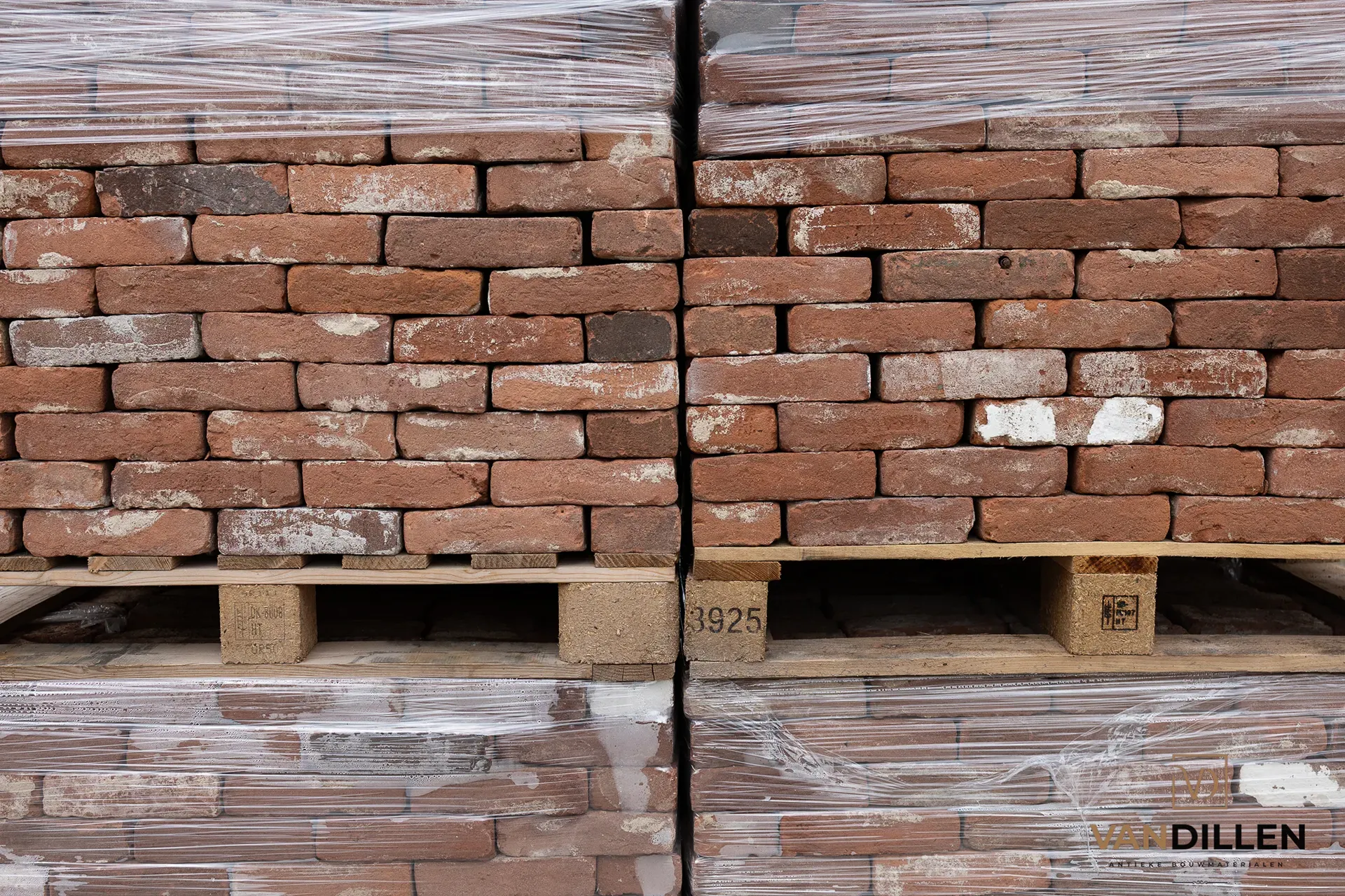 Red Reclaimed Bricks Bakstenen Hergebruikt