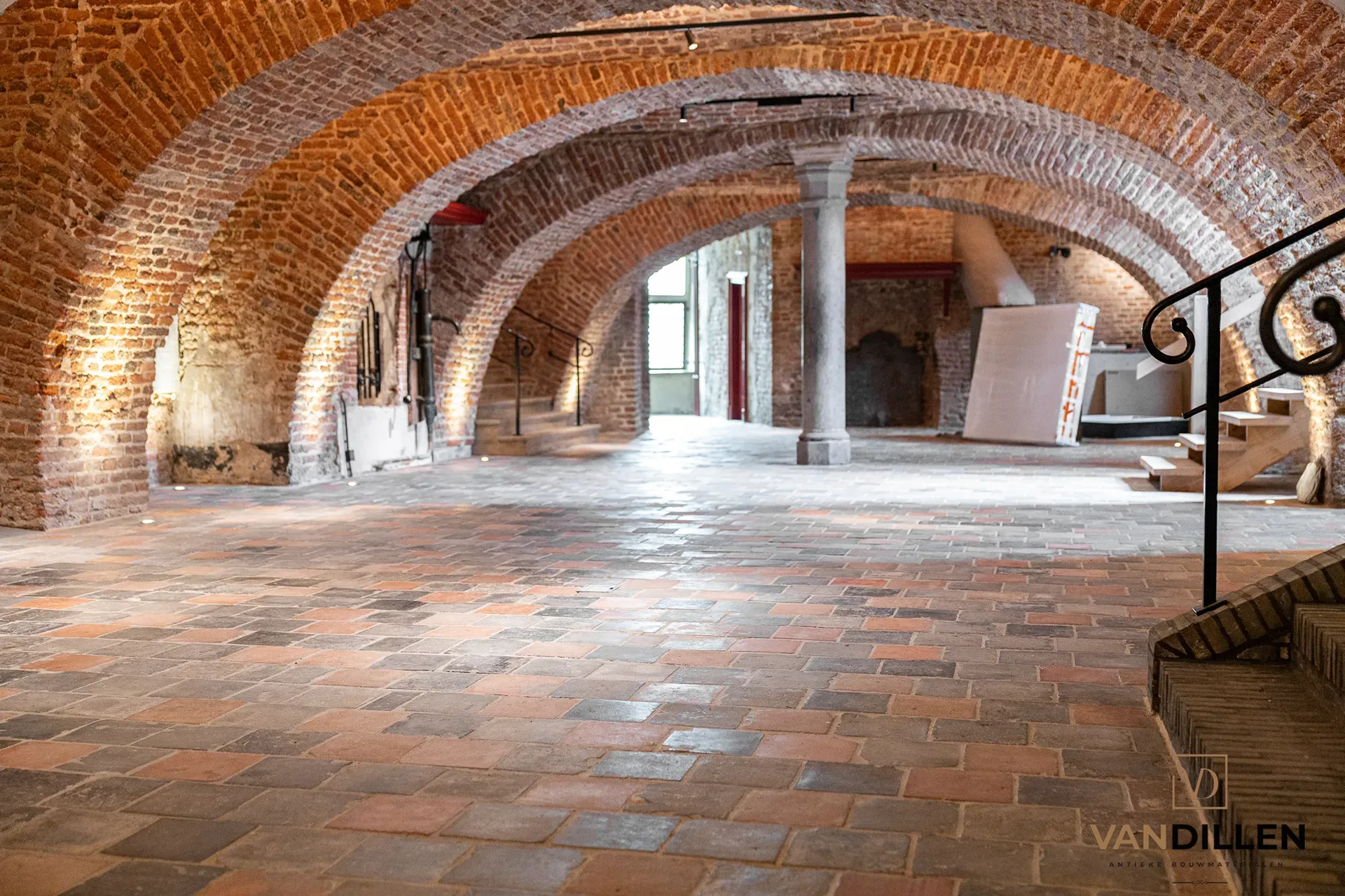 Restauratie Kasteel Huis Bergh - Oude plavuizen mix