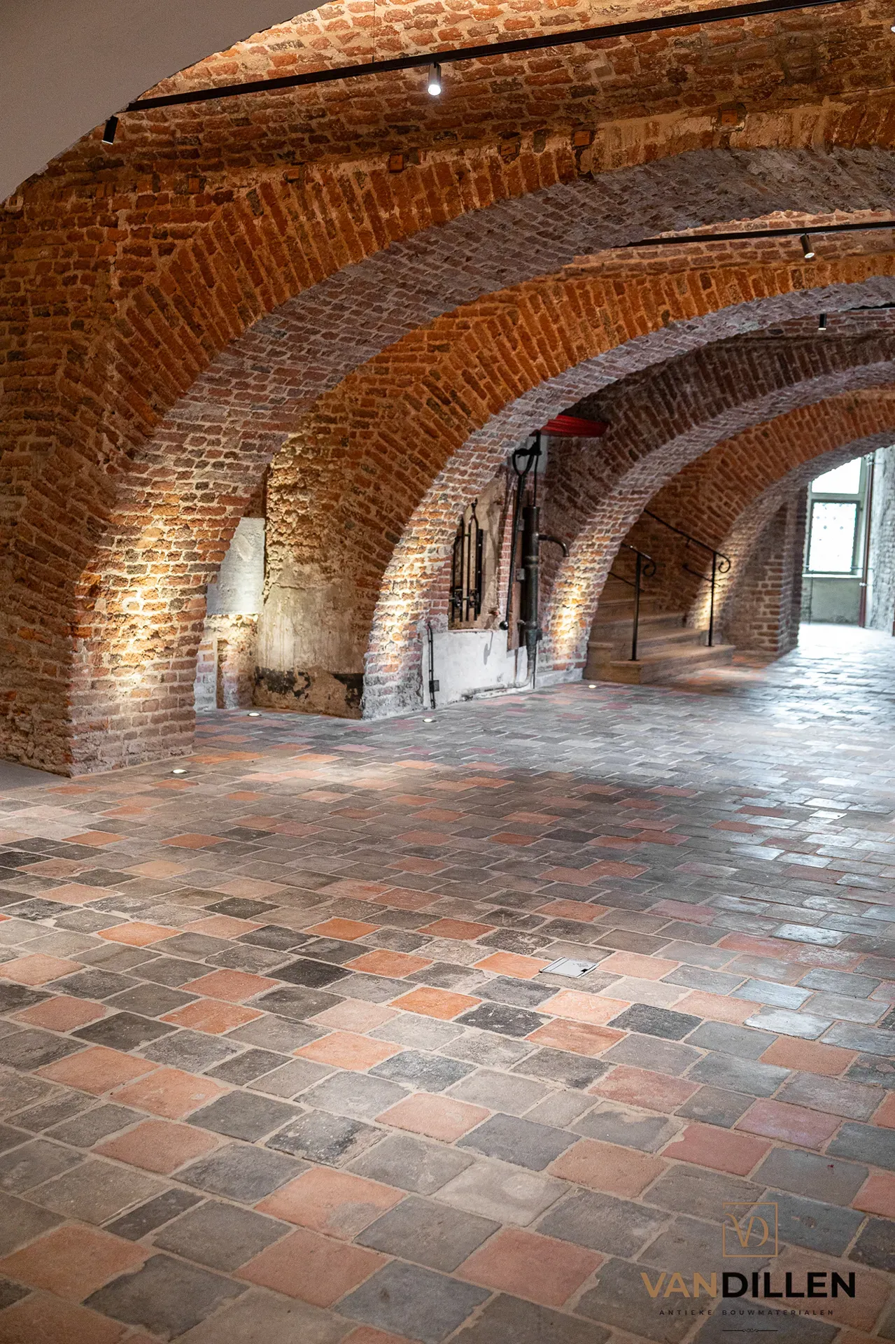 Restauratie Kasteel Huis Bergh - Oude plavuizen mix