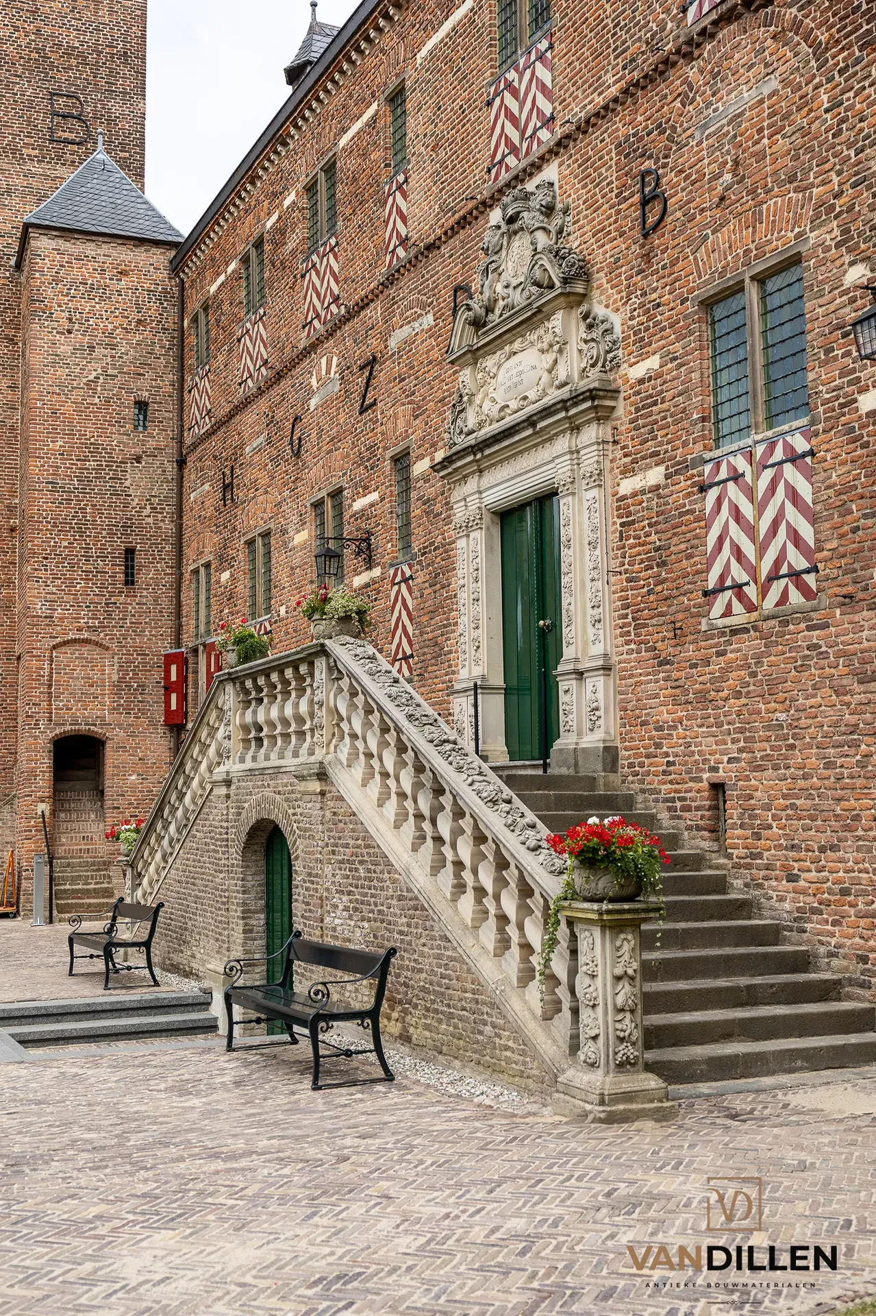 Restauratie Kasteel Huis Bergh - Oude plavuizen mix