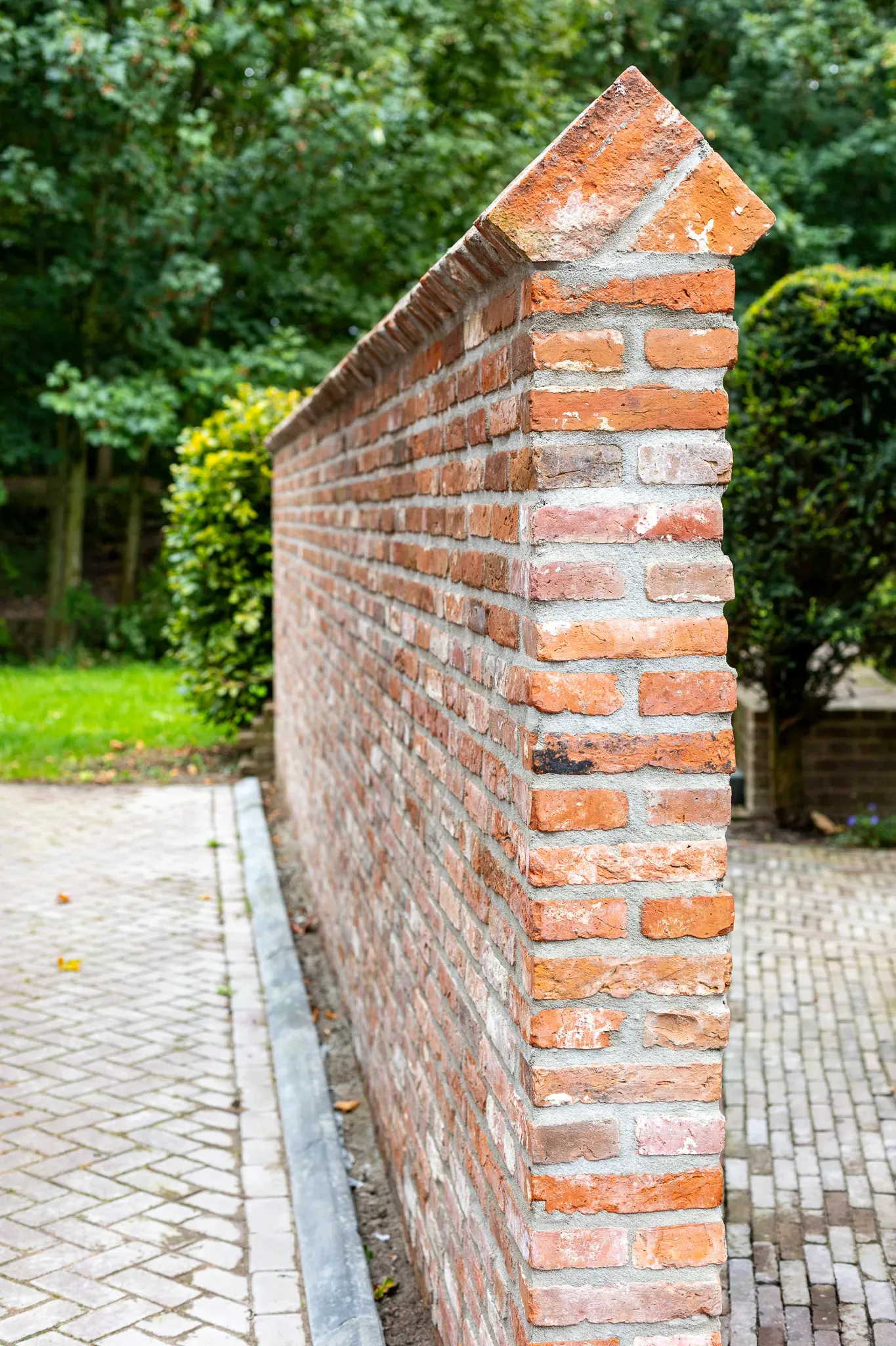 Rode Groningse Handvorm Steen