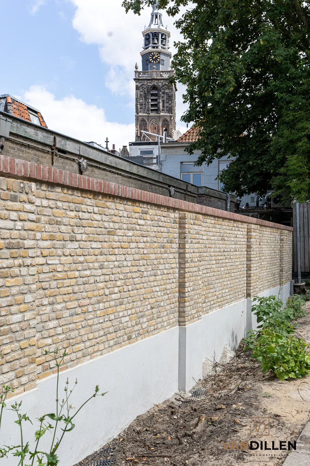 Tuinmuur van vormbak ijsselstenen