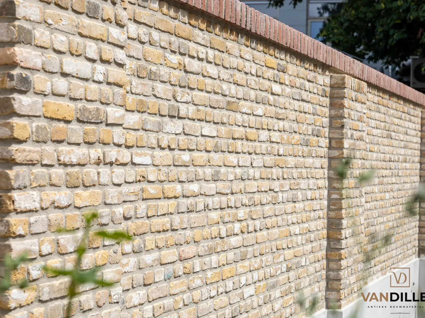 Tuinmuur van vormbak ijsselstenen