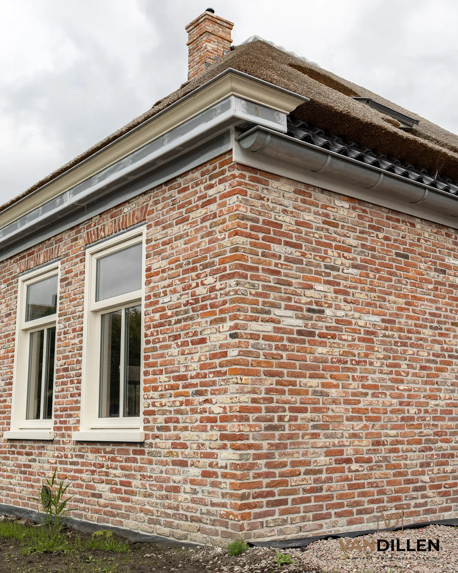 Exemple de façade en briques débarrassées des résidus de mortier